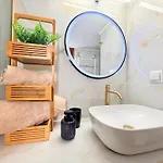 Apartament Center Studio 2 *