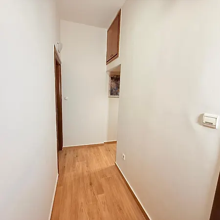 דירה Center 2 *